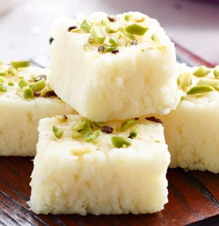 Misri Mawa, Rajasthani sweets, Indian desserts, Traditional confections, Milk-based treats, Pan-India delivery, Festive sweets